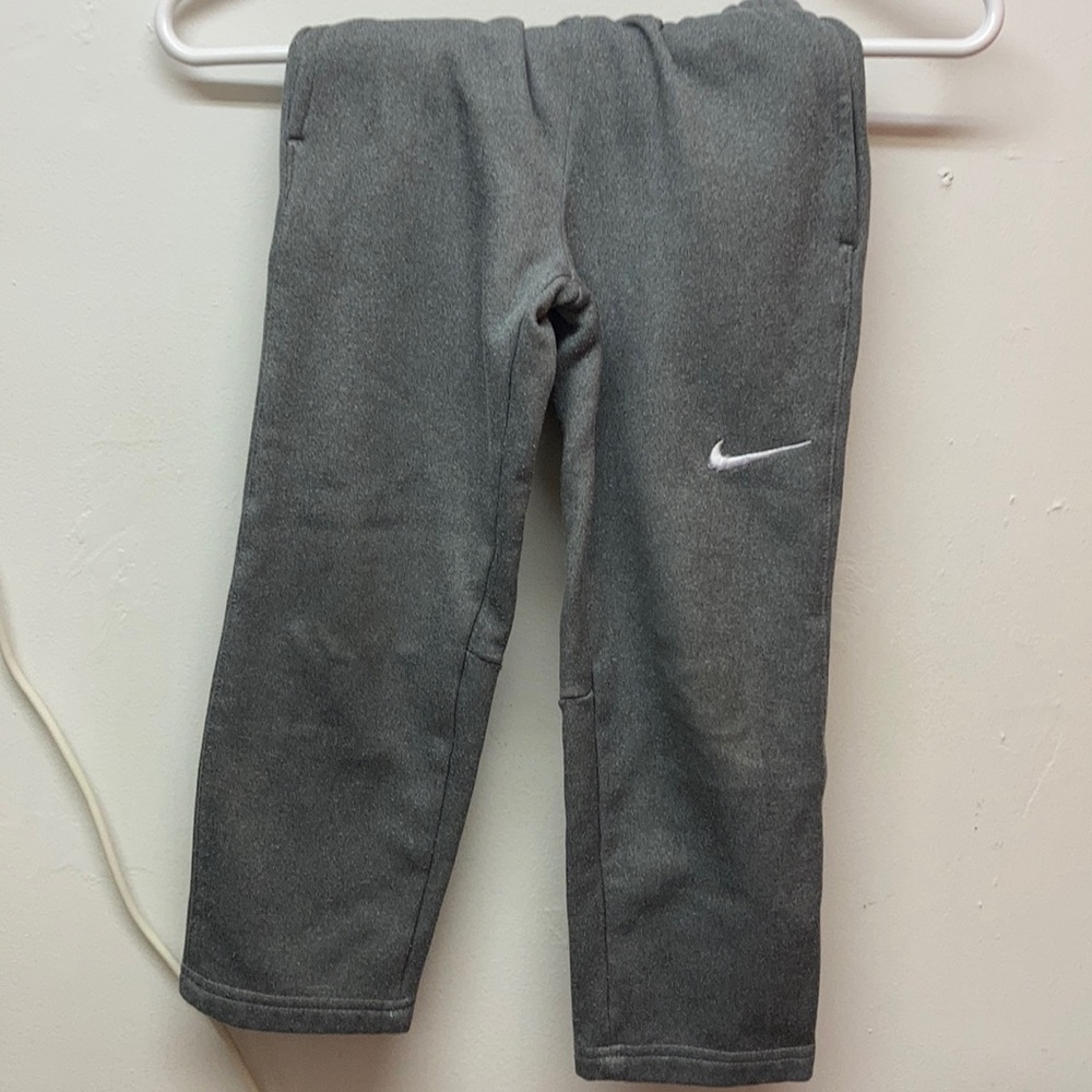 Grey Dri-Fit sweat pants